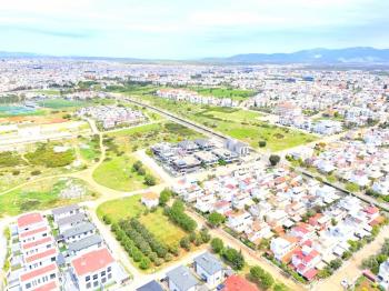 Çamlık Mahallesi'nde satılık yazlık