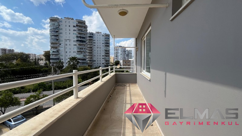 Elmas'tan Alden Sitesi’nde Deniz Manzaralı  Kaçırılmayacak  Yaşam Fırsatı