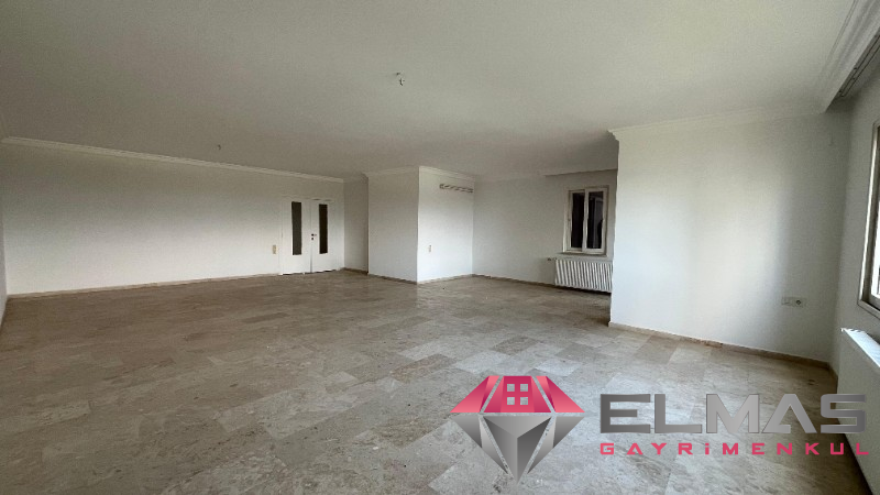 Elmas'tan Alden Sitesi’nde Deniz Manzaralı  Kaçırılmayacak  Yaşam Fırsatı