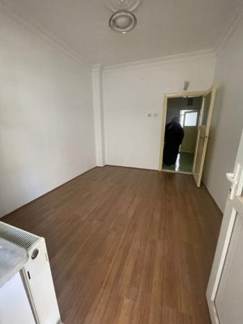 MERKEZİ KONUM 2+1 GENİŞ DAİRE