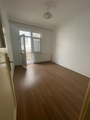 MERKEZİ KONUM 2+1 GENİŞ DAİRE