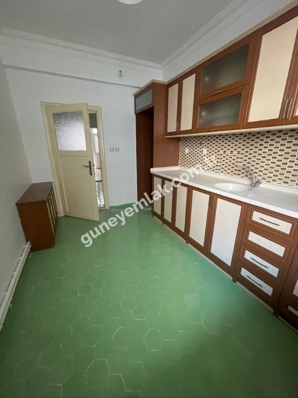 MERKEZİ KONUM 2+1 GENİŞ DAİRE