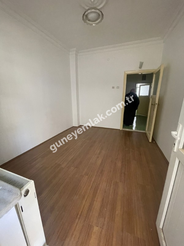 MERKEZİ KONUM 2+1 GENİŞ DAİRE