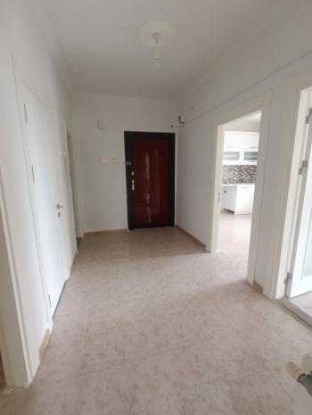 GÜVENAY - ÇORUM BAHÇELİEVLER MAH. BAHAR CADDESİ ÜZERİ 3+1 KİRALIK DAİRE