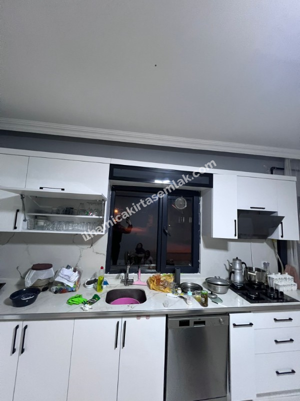 BOSTANİÇİ MAHALLESİNDE SATILIK 2 ADET MÜSTAKİL EV 2 ADET DÜKKAN