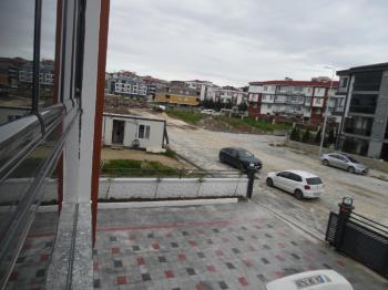 İSMET PAŞA BULVARINA YAKIN YENİ BİNADA 1+1 KİRALIK DAİRE 