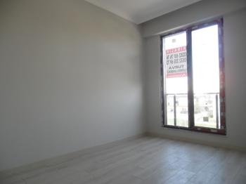 ADLİYE VE RESMİ KURUMLARA YAKIN KİRALIK 1+1 BÜROLAR