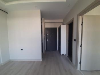 ADLİYE VE RESMİ KURUMLARA YAKIN KİRALIK 1+1 BÜROLAR