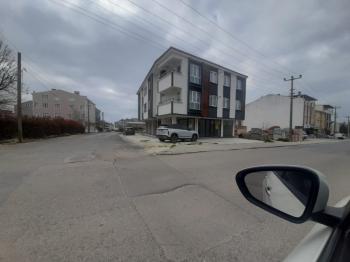 HAVUZLARDA ŞEHİT İSMAİL GÜLER PARKINA CEPHELİ DÜKKAN
