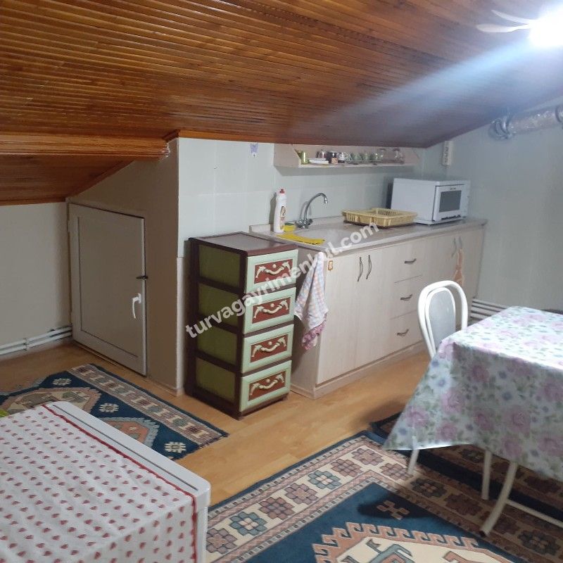 ÇORLUDA EŞYALI KİRALIK DAİRE 