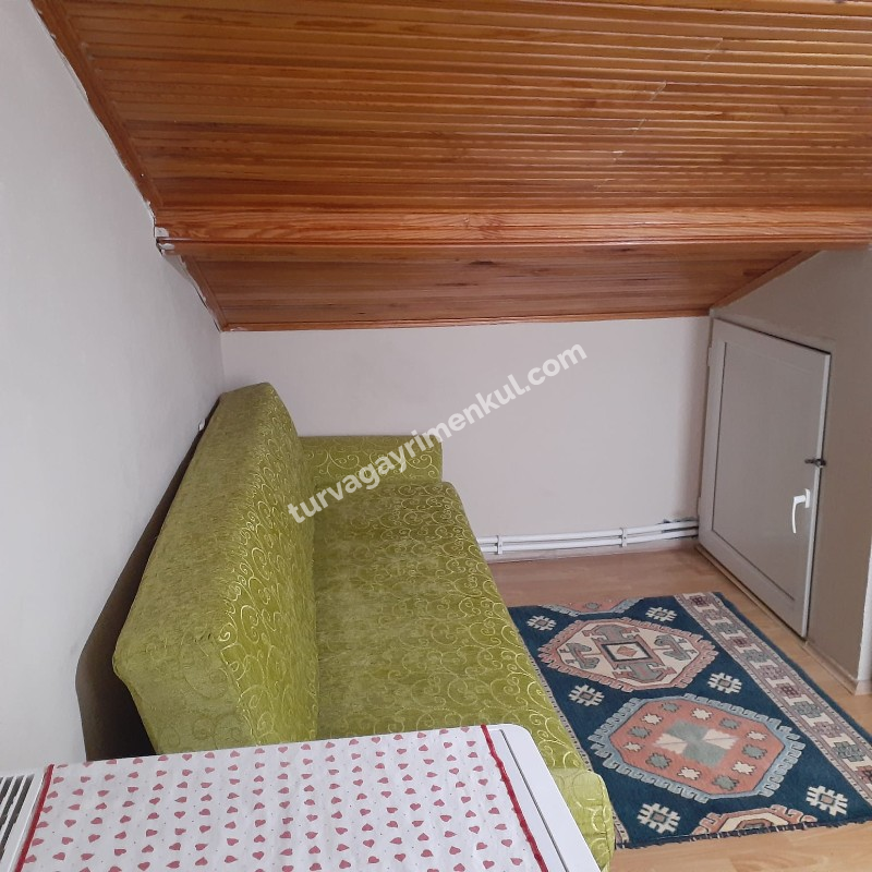 ÇORLUDA EŞYALI KİRALIK DAİRE 