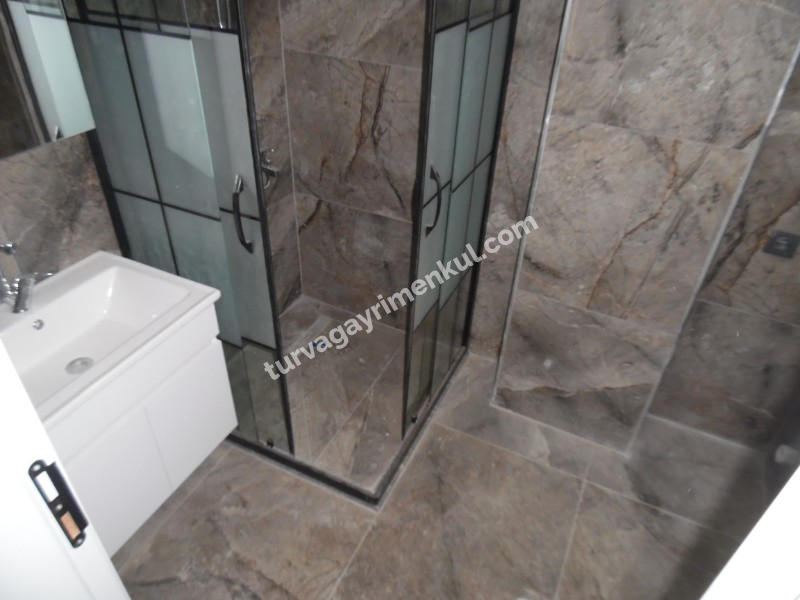 İSMET PAŞA BULVARINA YAKIN YENİ BİNADA 1+1 KİRALIK DAİRE 