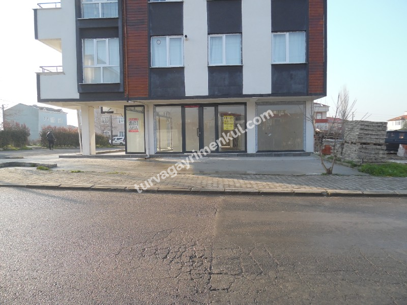 HAVUZLARDA ŞEHİT İSMAİL GÜLER PARKINA CEPHELİ DÜKKAN