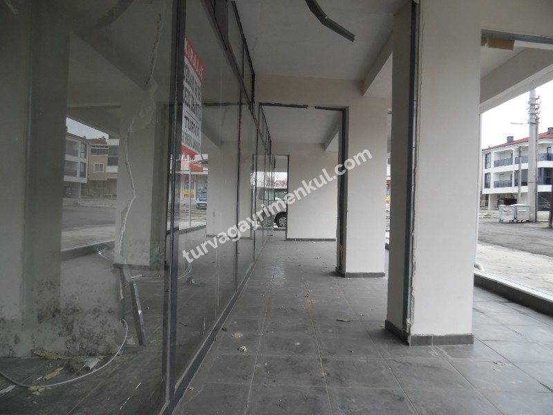 HAVUZLARDA ŞEHİT İSMAİL GÜLER PARKINA CEPHELİ DÜKKAN