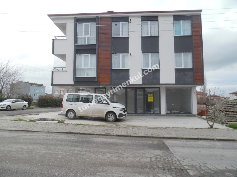 HAVUZLARDA ŞEHİT İSMAİL GÜLER PARKINA CEPHELİ DÜKKAN