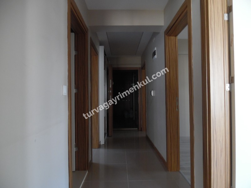 ÇORLUDA ORİON YAKINLARINDA SATILIK 3+1 DAİRE