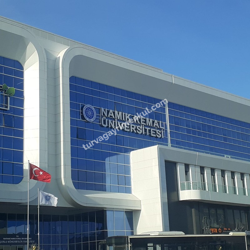DEMİR EKOSAN SANAYİ SİTESİNDE AVM KONSEPTLİ CADDE CEPHELİ DÜKKAN