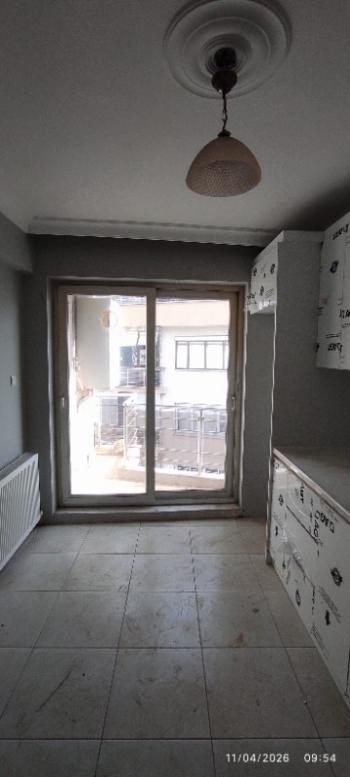 Antre Emlak'tan Kiralık Bahar Mahallesinde Hastane Yakını 3+1 Doğalgazlı Köşe Yeni Daire