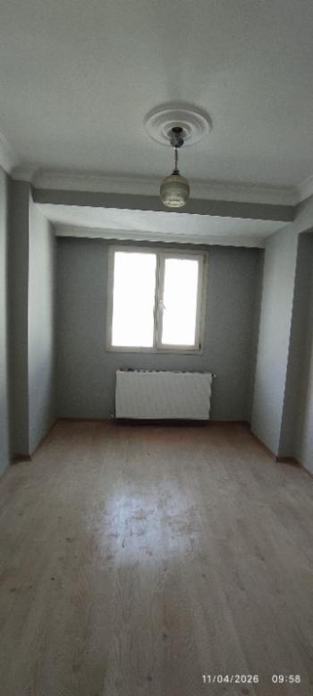 Antre Emlak'tan Kiralık Bahar Mahallesinde Hastane Yakını 3+1 Doğalgazlı Köşe Yeni Daire
