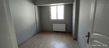 Antre Emlak'tan Kiralık Bahar Mahallesinde Hastane Yakını 3+1 Doğalgazlı Köşe Yeni Daire