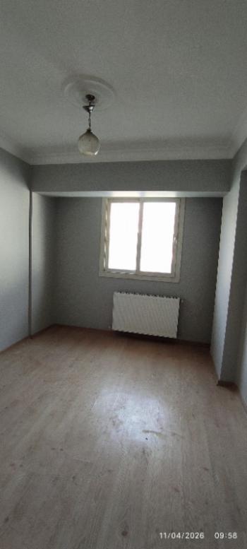 Antre Emlak'tan Kiralık Bahar Mahallesinde Hastane Yakını 3+1 Doğalgazlı Köşe Yeni Daire