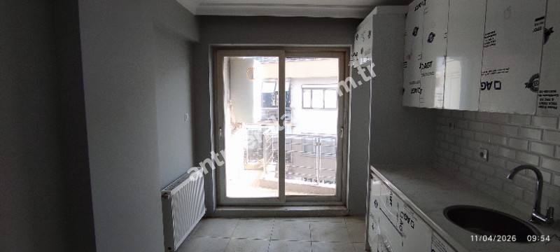 Antre Emlak'tan Kiralık Bahar Mahallesinde Hastane Yakını 3+1 Doğalgazlı Köşe Yeni Daire