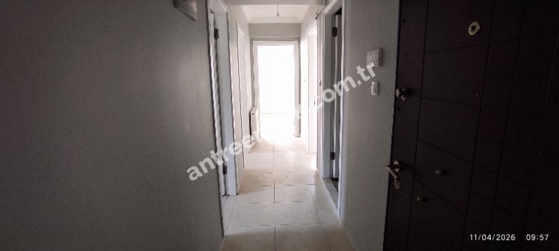 Antre Emlak'tan Kiralık Bahar Mahallesinde Hastane Yakını 3+1 Doğalgazlı Köşe Yeni Daire