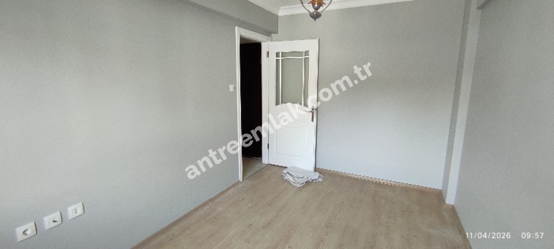 Antre Emlak'tan Kiralık Bahar Mahallesinde Hastane Yakını 3+1 Doğalgazlı Köşe Yeni Daire