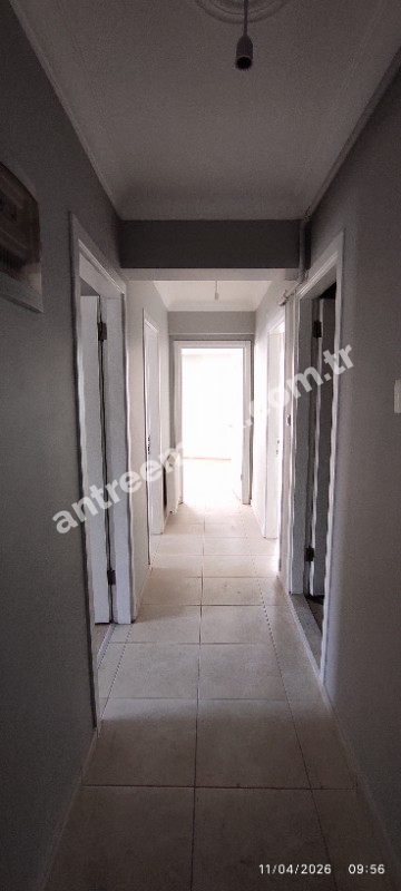 Antre Emlak'tan Kiralık Bahar Mahallesinde Hastane Yakını 3+1 Doğalgazlı Köşe Yeni Daire