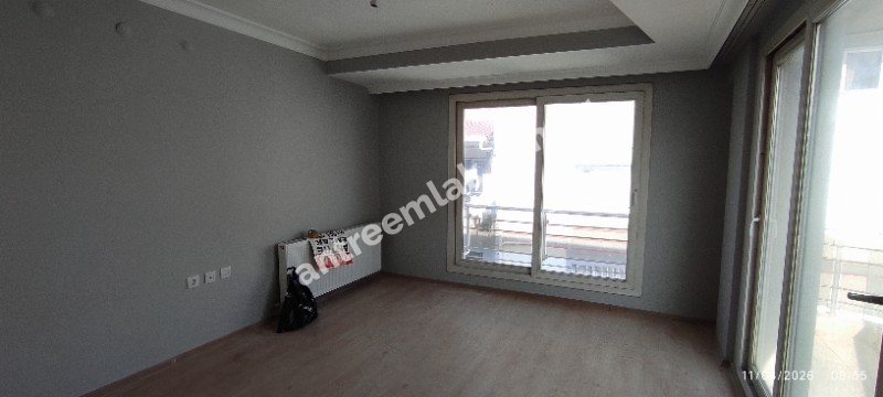 Antre Emlak'tan Kiralık Bahar Mahallesinde Hastane Yakını 3+1 Doğalgazlı Köşe Yeni Daire