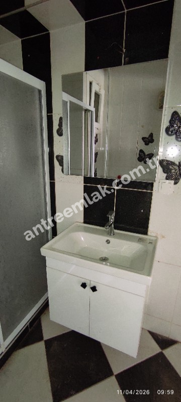 Antre Emlak'tan Kiralık Bahar Mahallesinde Hastane Yakını 3+1 Doğalgazlı Köşe Yeni Daire
