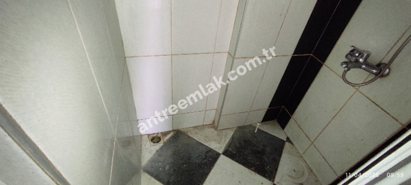 Antre Emlak'tan Kiralık Bahar Mahallesinde Hastane Yakını 3+1 Doğalgazlı Köşe Yeni Daire