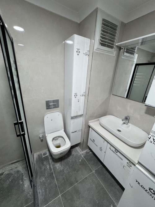 Binevler'de Metro'ya Çok Yakın 2+1 & 100 m2 Sıfır Lüks Konut Satılık