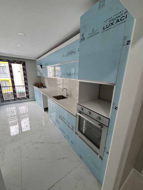 Binevler'de Metro'ya Çok Yakın 2+1 & 100 m2 Sıfır Lüks Konut Satılık