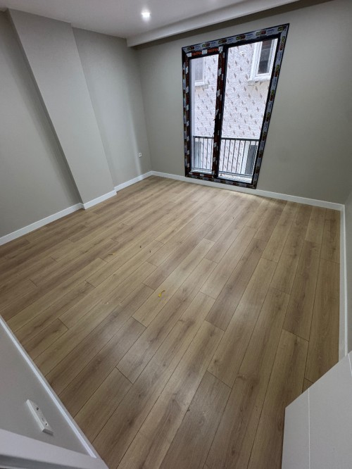 Binevler'de Metro'ya Çok Yakın 2+1 & 100 m2 Sıfır Lüks Konut Satılık