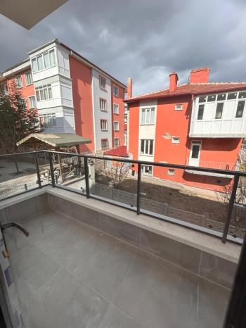 AFYON ÜÇOK EMLAKTAN MAREŞAL F. ÇAKMAK MAH SIFIR EBEBYN BANYOLU 3+1 110M² SATILIK DAİRE 