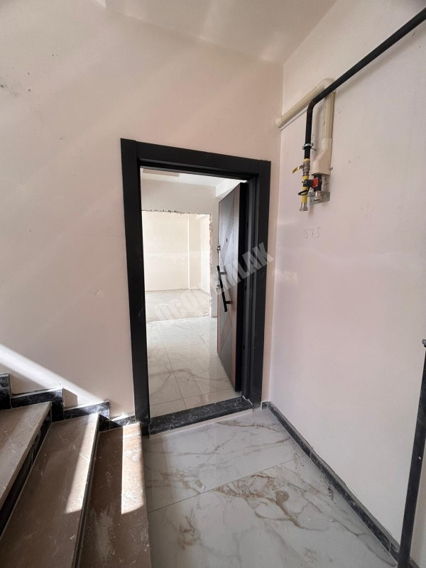 AFYON ÜÇOK EMLAKTAN MAREŞAL F. ÇAKMAK MAH SIFIR EBEBYN BANYOLU 3+1 110M² SATILIK DAİRE 