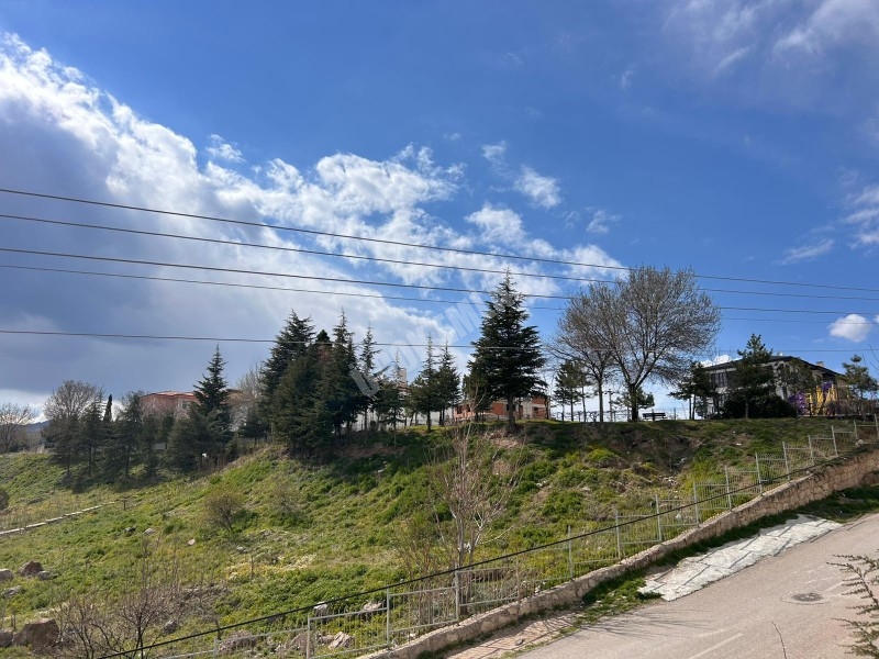 AFYON ÜÇOK EMLAKTAN MAREŞAL F. ÇAKMAK MAH SIFIR EBEBYN BANYOLU 3+1 110M² SATILIK DAİRE 