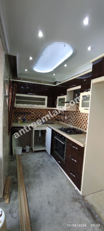 Antre Emlak'tan Kiralık Bozyaka Merkezde Şerefiye Cami Durağı  2+1 Doğalgazlı Açık Otoparklı Yeni Daire