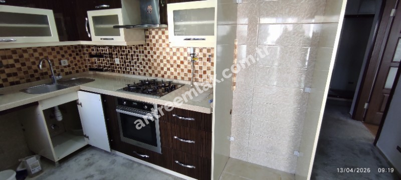 Antre Emlak'tan Kiralık Bozyaka Merkezde Şerefiye Cami Durağı  2+1 Doğalgazlı Açık Otoparklı Yeni Daire
