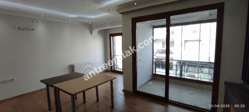 Antre Emlak'tan Kiralık Bozyaka Merkezde Şerefiye Cami Durağı  2+1 Doğalgazlı Açık Otoparklı Yeni Daire