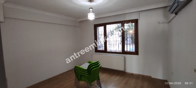 Antre Emlak'tan Kiralık Bozyaka Merkezde Şerefiye Cami Durağı  2+1 Doğalgazlı Açık Otoparklı Yeni Daire