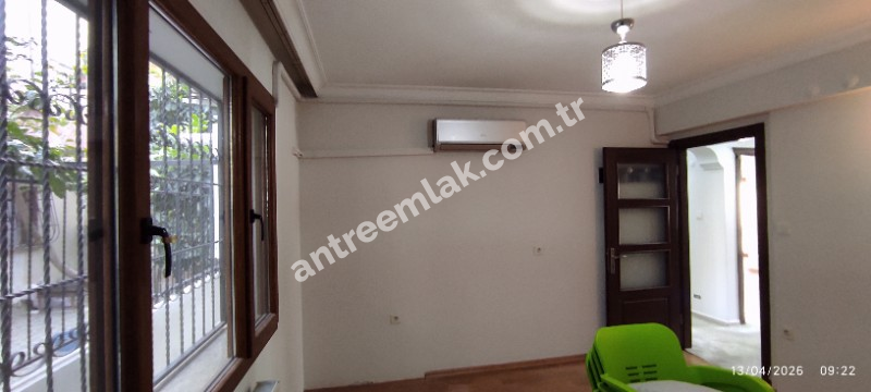 Antre Emlak'tan Kiralık Bozyaka Merkezde Şerefiye Cami Durağı  2+1 Doğalgazlı Açık Otoparklı Yeni Daire