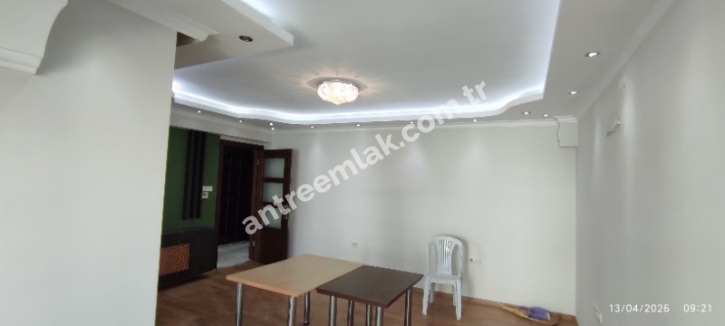 Antre Emlak'tan Kiralık Bozyaka Merkezde Şerefiye Cami Durağı  2+1 Doğalgazlı Açık Otoparklı Yeni Daire