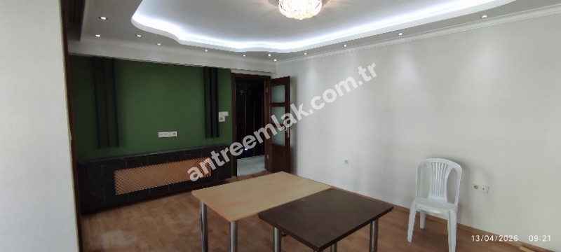 Antre Emlak'tan Kiralık Bozyaka Merkezde Şerefiye Cami Durağı  2+1 Doğalgazlı Açık Otoparklı Yeni Daire