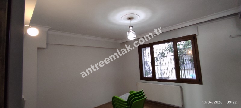 Antre Emlak'tan Kiralık Bozyaka Merkezde Şerefiye Cami Durağı  2+1 Doğalgazlı Açık Otoparklı Yeni Daire
