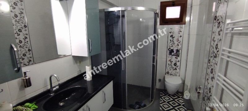 Antre Emlak'tan Kiralık Bozyaka Merkezde Şerefiye Cami Durağı  2+1 Doğalgazlı Açık Otoparklı Yeni Daire