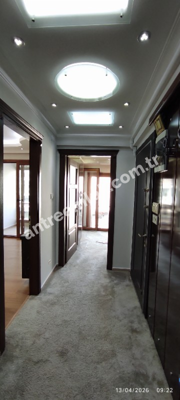Antre Emlak'tan Kiralık Bozyaka Merkezde Şerefiye Cami Durağı  2+1 Doğalgazlı Açık Otoparklı Yeni Daire