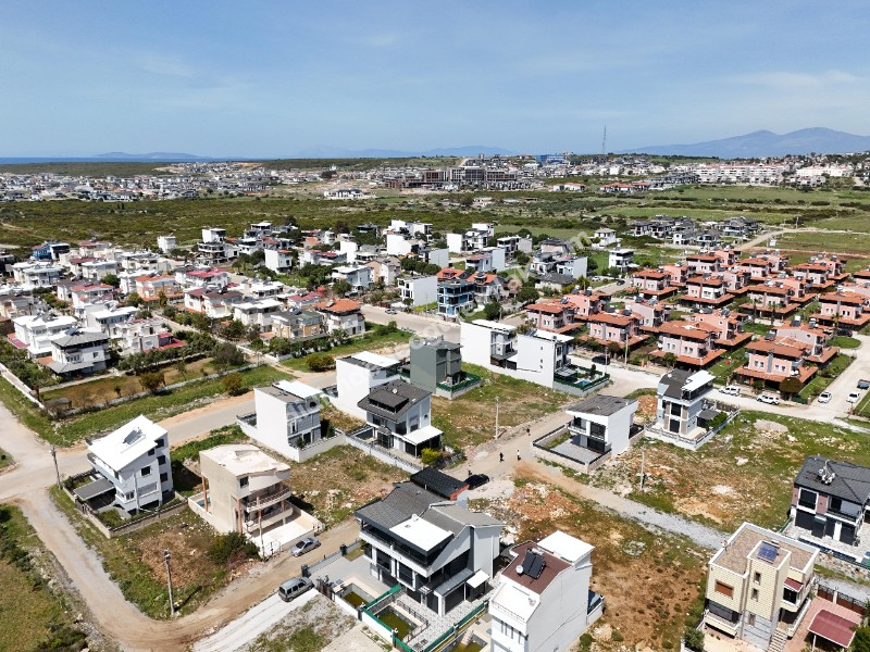 DİDİM EFELERDE SATILIK 20%40 İMARLI VİLLA ARSASI