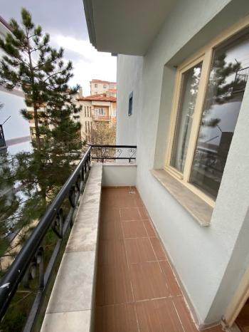 GÜVENAY - ÇORUM GÜLABİBEY MAH. GÖĞÜS HASTANE CİVARI 3+1 FIRSAT DAİRE